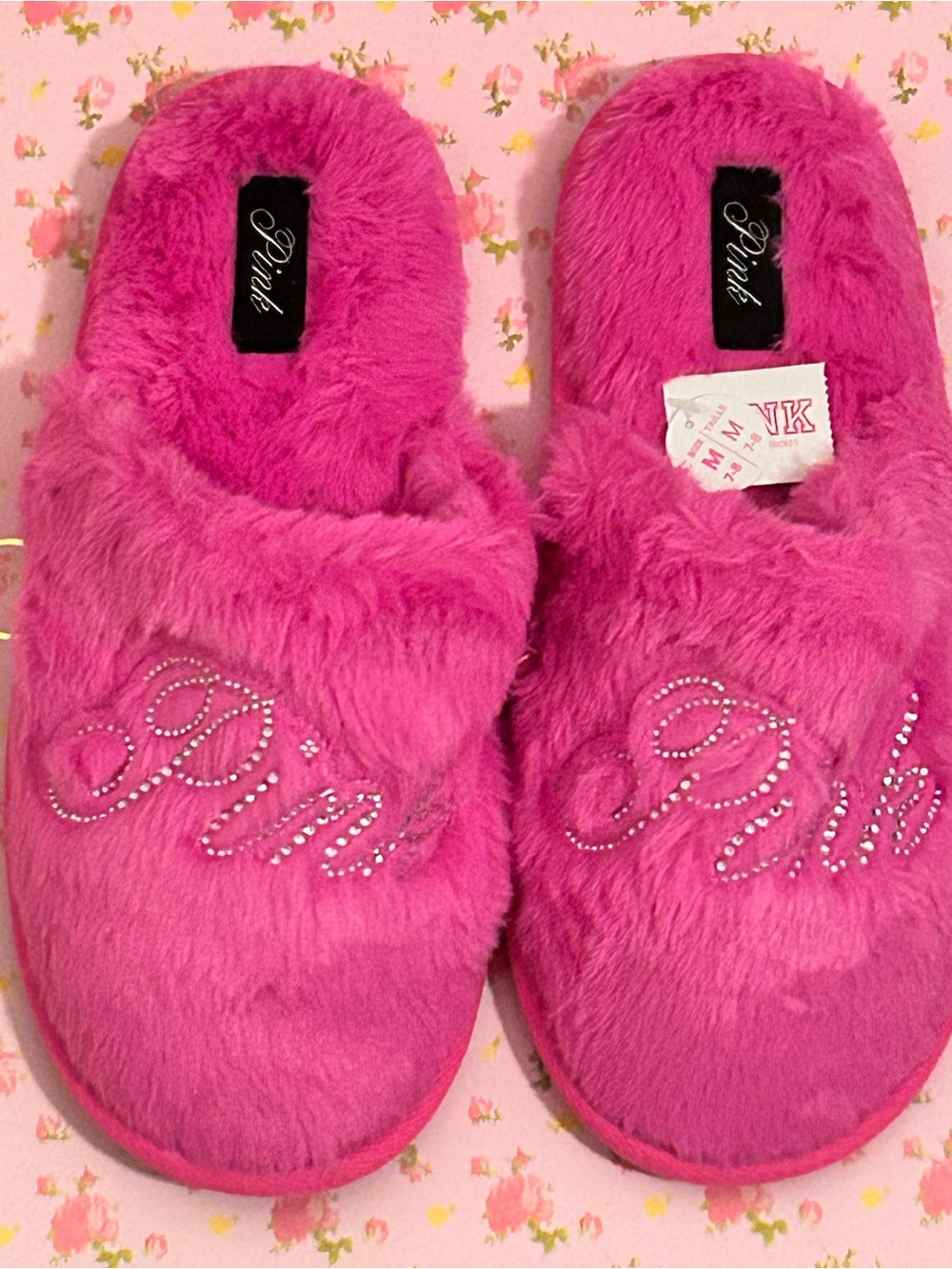 Victoria Secret Pink Pink Bling Slippers size M 7-8 NWT